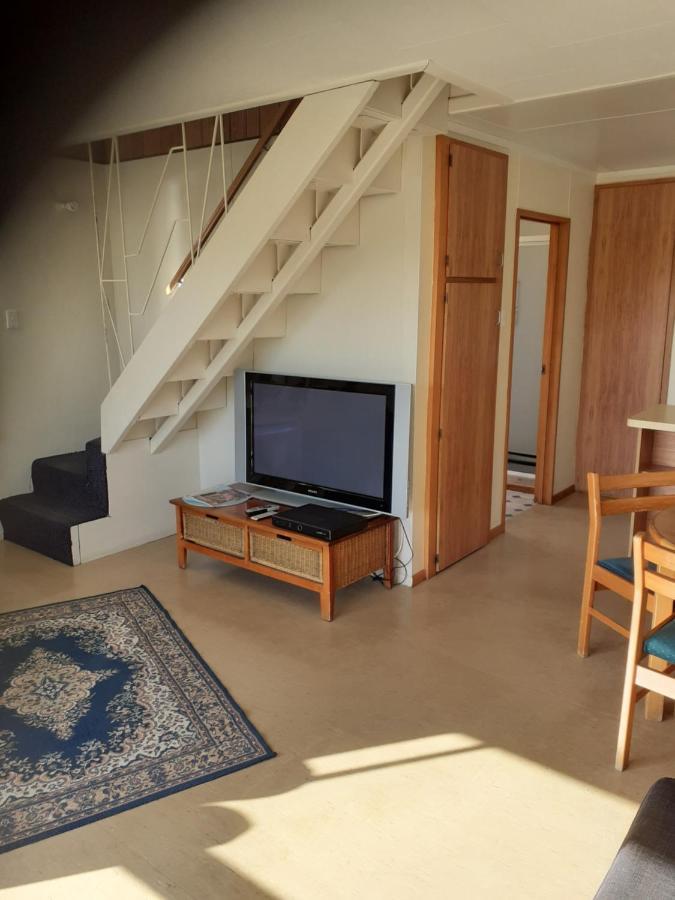 Moeraki Beach Motels Екстер'єр фото